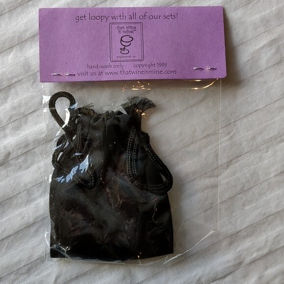 VTG Sur La TableThat Wine is Mine 6 Grapevine Wine Glass Charms NWT - Picture 3 of 11